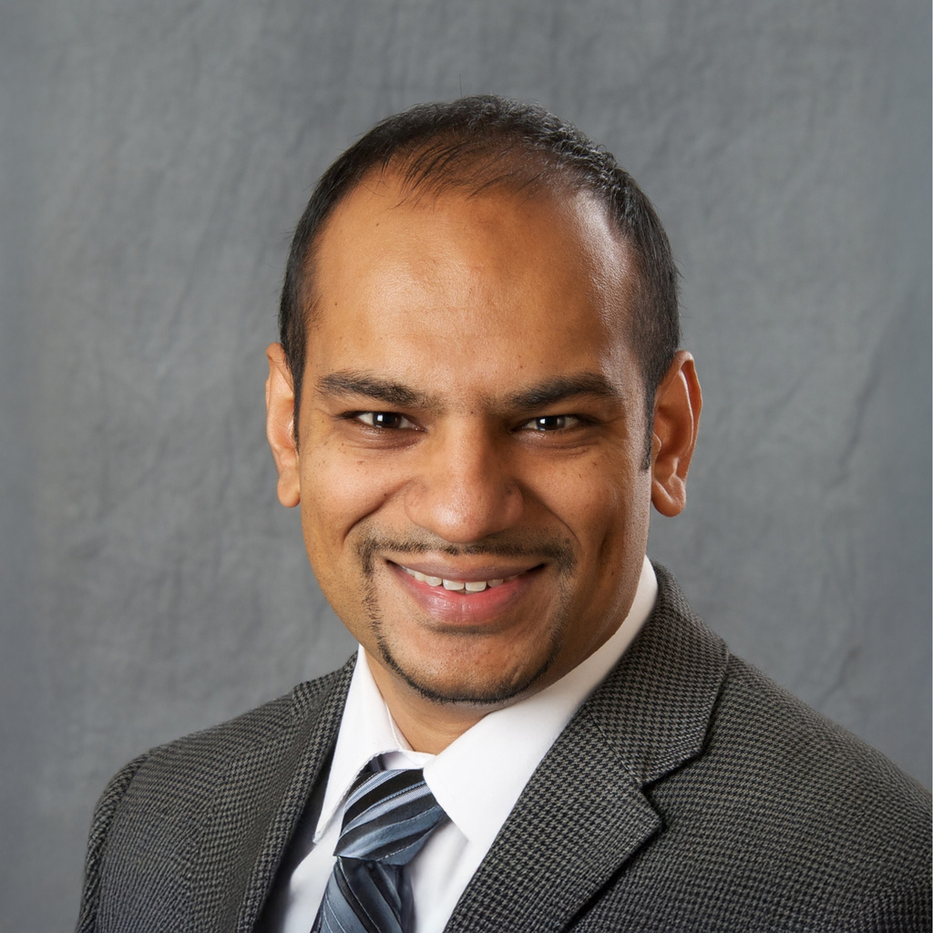 Ali Salem.jpg