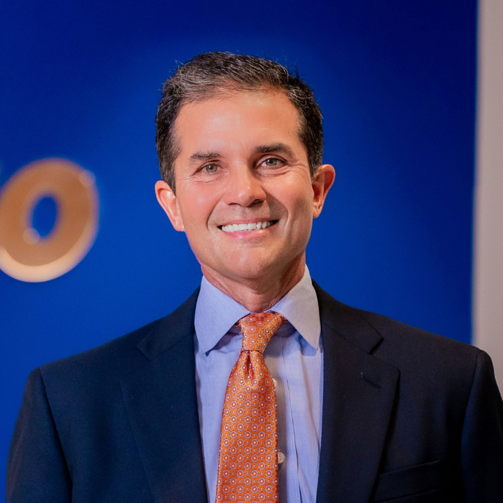 Headshot of Mark Kaufman