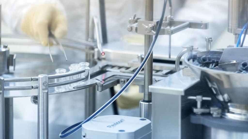 The University of Iowa has emerged as a preferred manufacturer for companies seeking new drugs to treat patients with SARS-CoV-2. UI Pharmaceuticals has partnerships with four firms—and likely more to come—to manufacture and test their drug products for potential treatments.